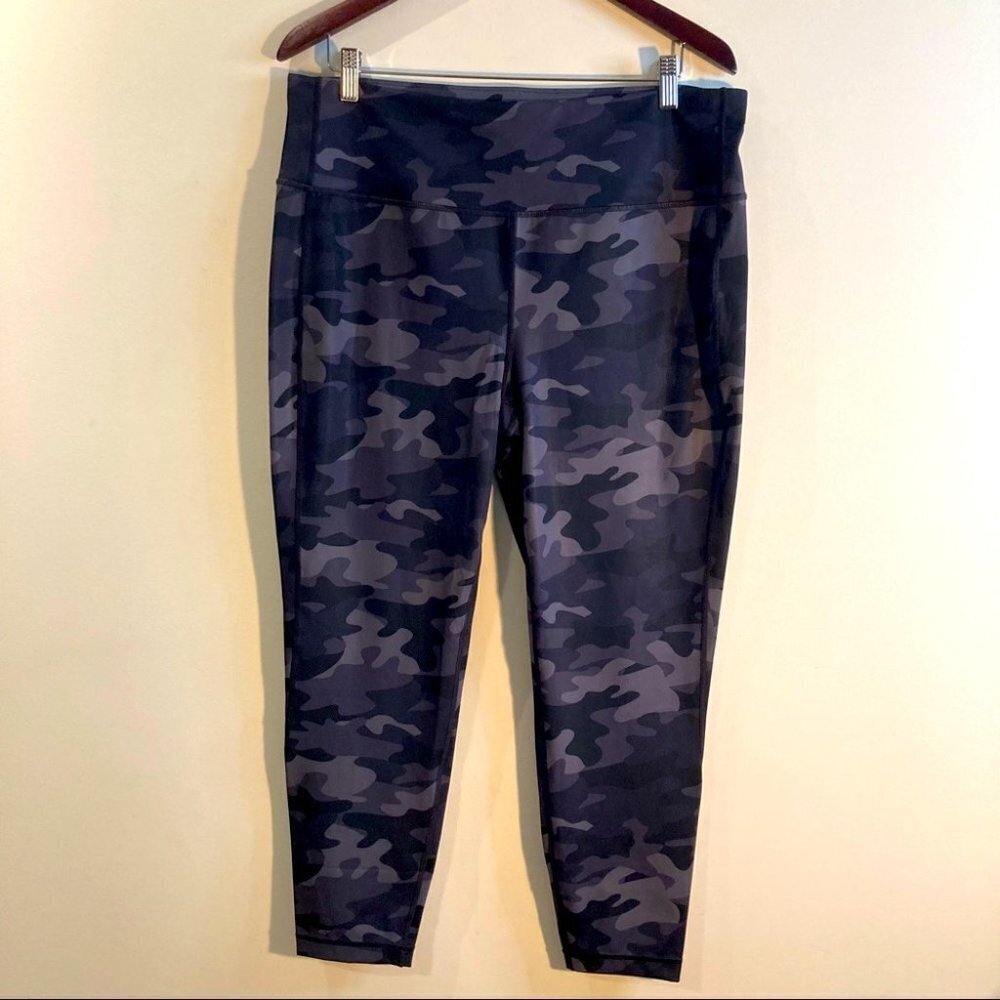 LOLE Sz XXL Camo High Rise Comfort Waist Full Length Leggings
